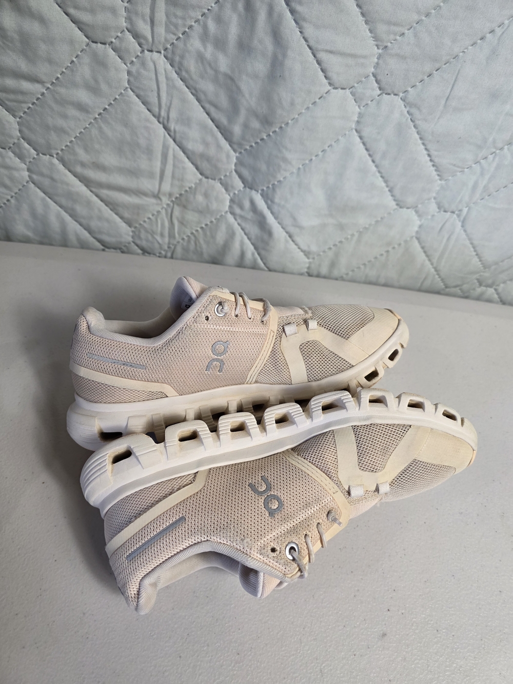 ON Cloud 6 Pearl/White Women's Sneakers Super Foam 360° Comfort Running Shoes - Picture 9 of 10